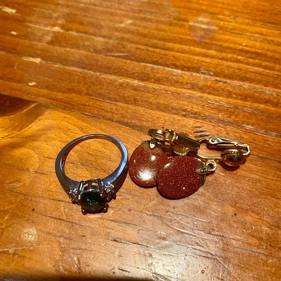 Clip on earrings- burnt orange - Picture 2 of 4